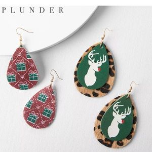 Plunder Reindeer Earring set new
